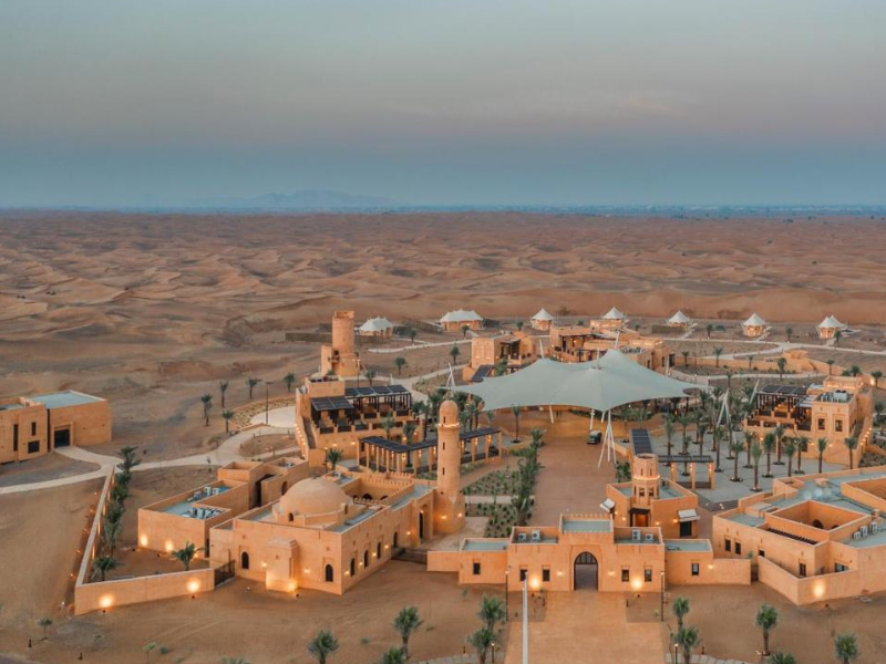 直飛|奢華之都沙漠星光杜拜7日~四輪傳動衝沙體驗、輕軌列車