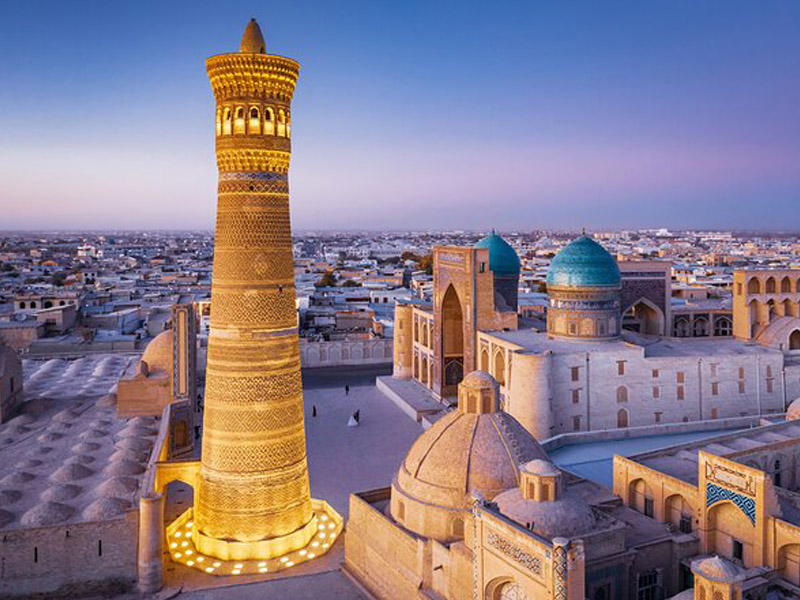 探訪中亞絲路雙國哈薩克、烏茲別克11日~恰倫大蛺谷、坎迪湖、特色手抓飯