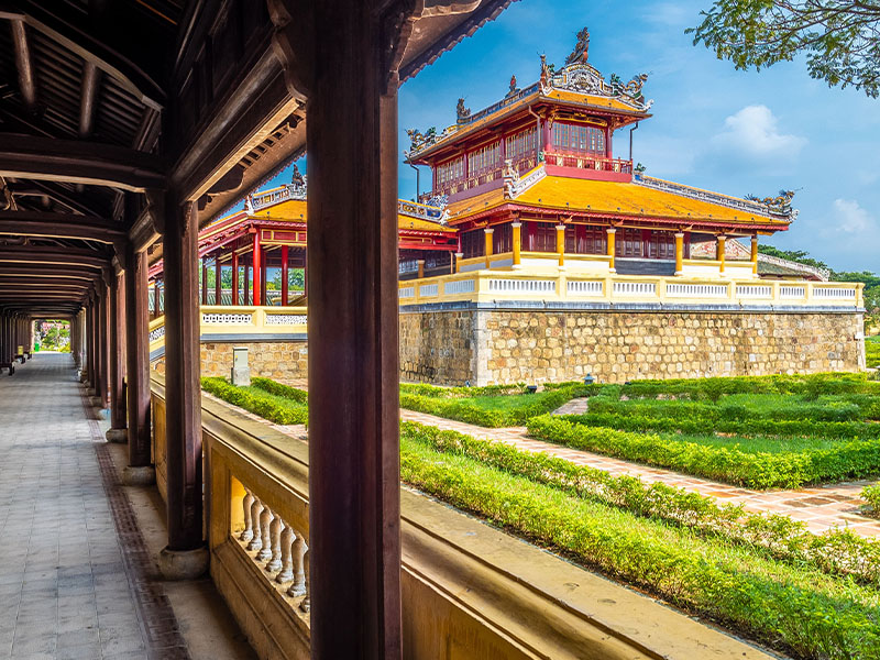 濃妝艷抹兩相宜