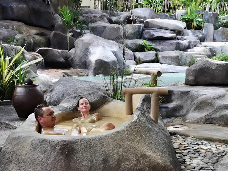 五星大叻芽莊迷你團–浪漫雙城歐式風情體驗6日(6人成行)